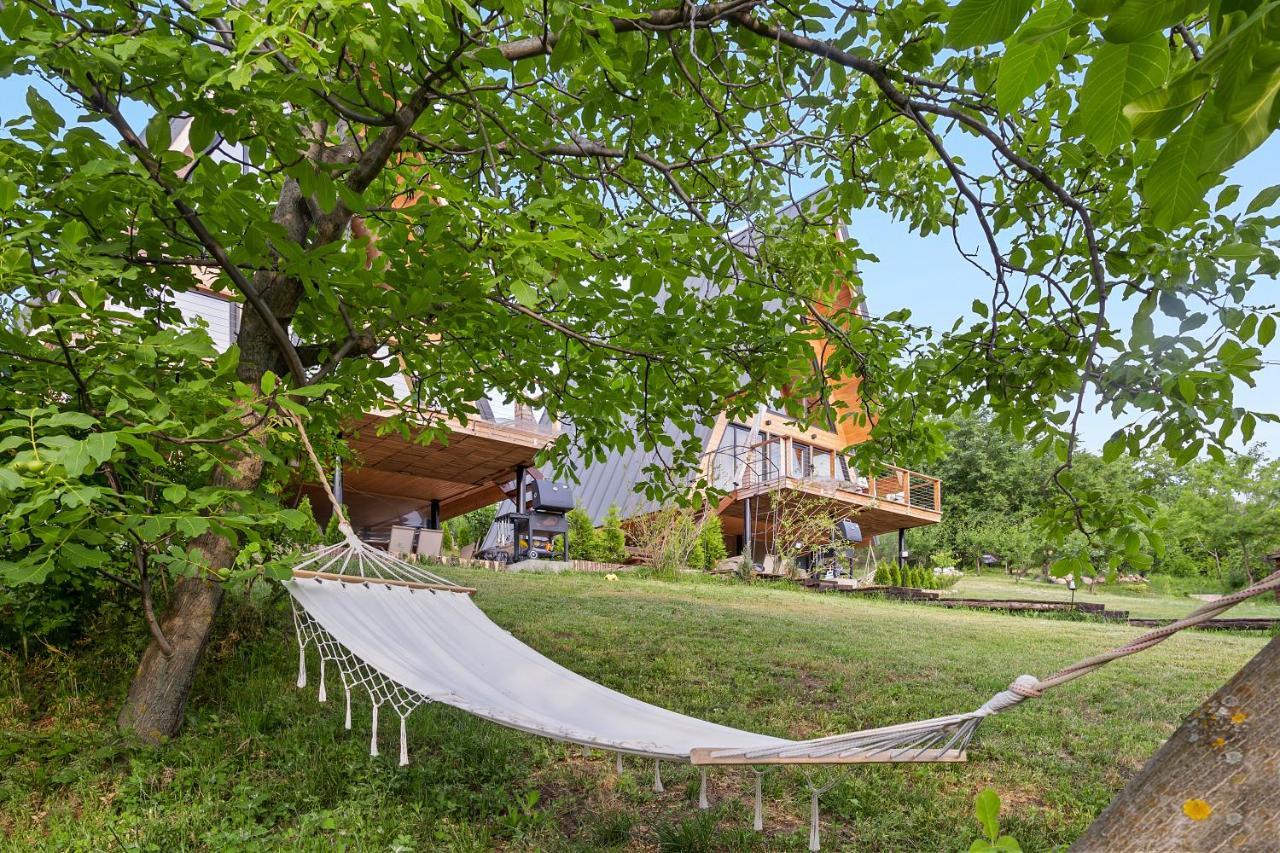 Arta Chalet *