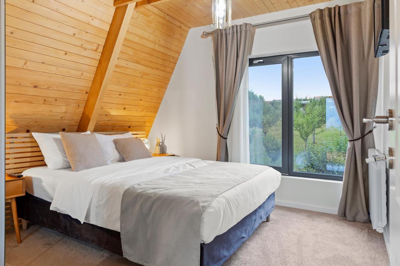 Arta Chalet